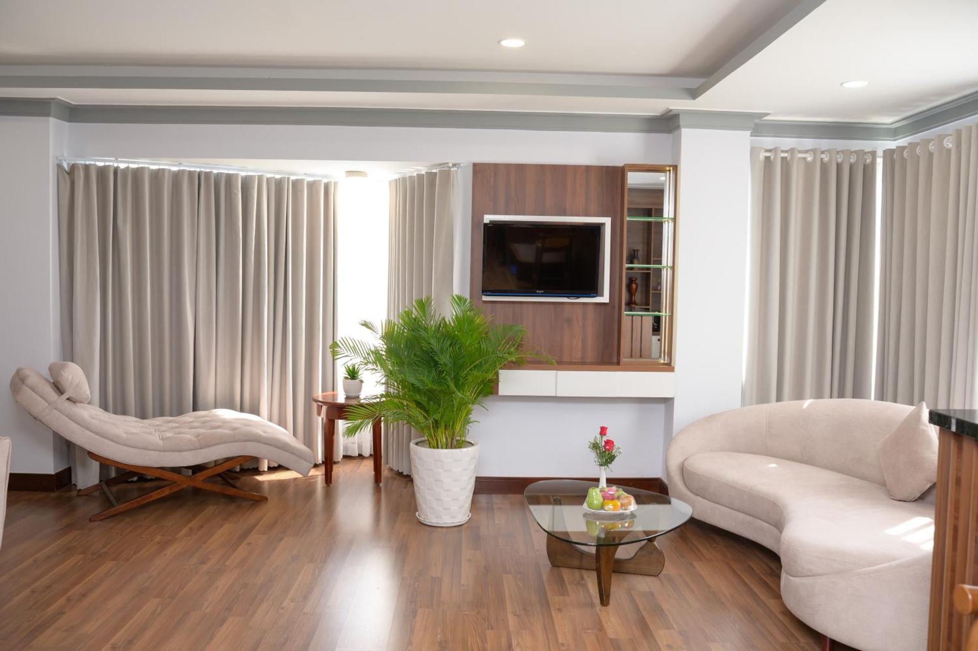 Saigon - Ninh Chu Hotel & Resort Phan Rang–Tháp Chàm Exterior photo