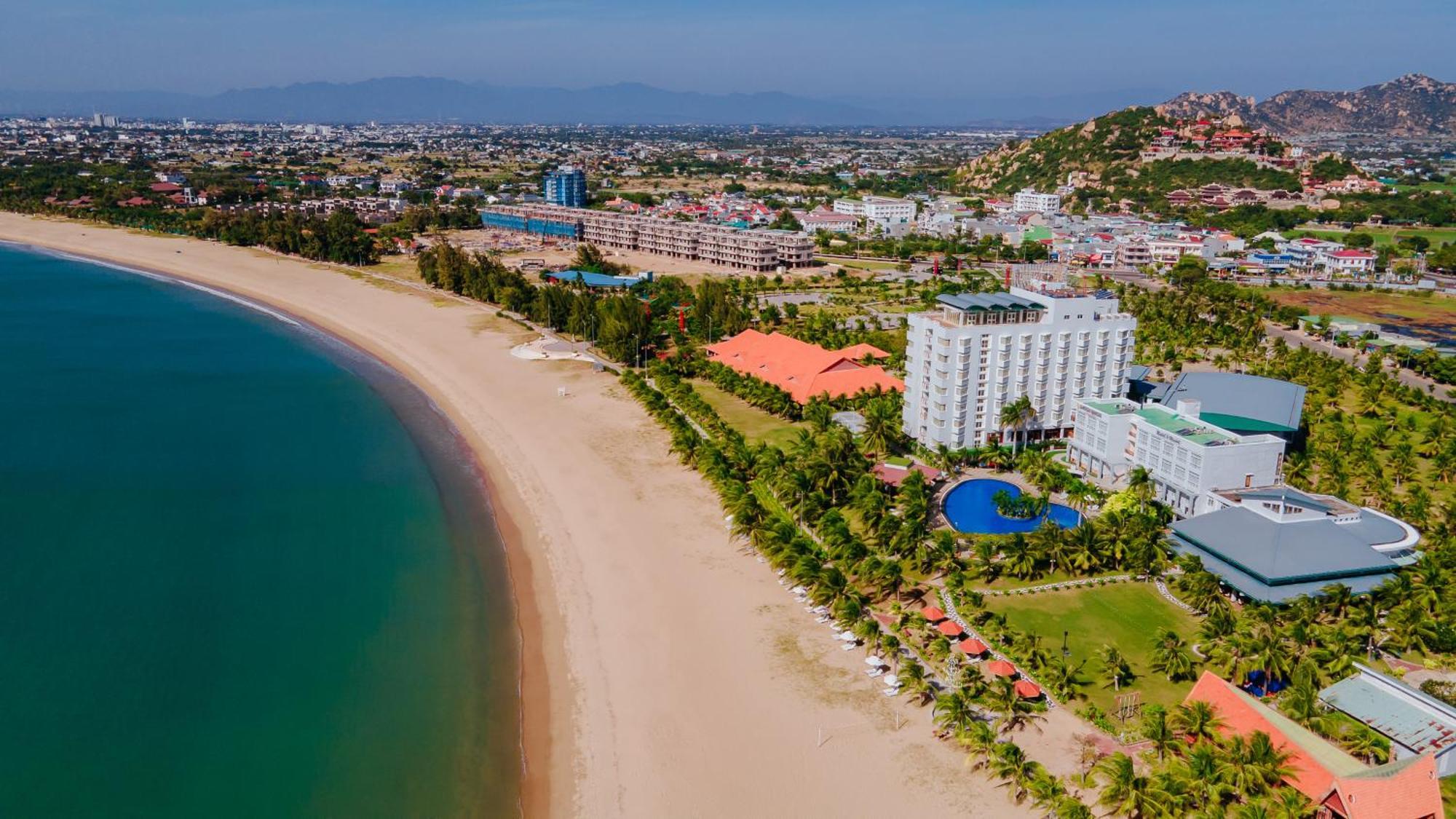 Saigon - Ninh Chu Hotel & Resort Phan Rang–Tháp Chàm Exterior photo